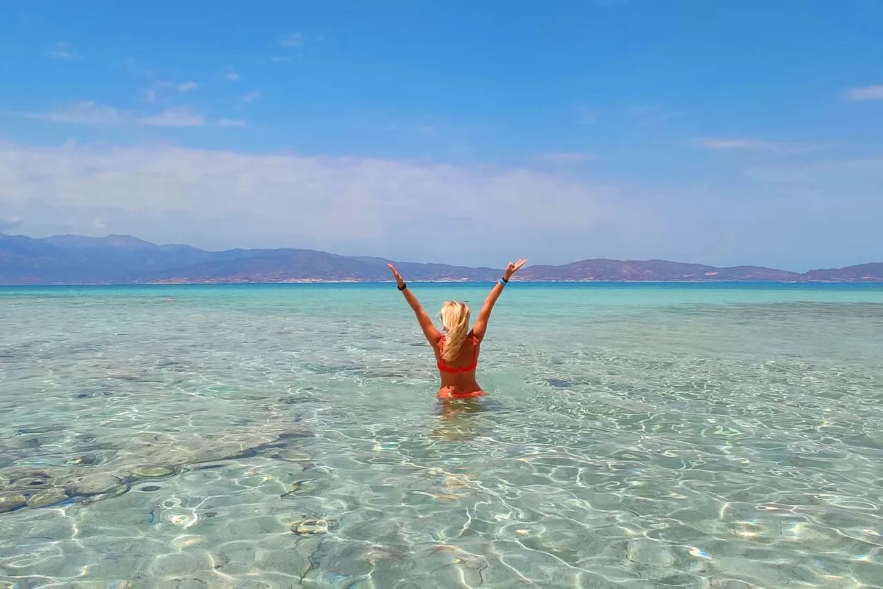 Ile kosztuje rejs na wyspę Chrissi? Ceny i praktyczne informacje dla turystów